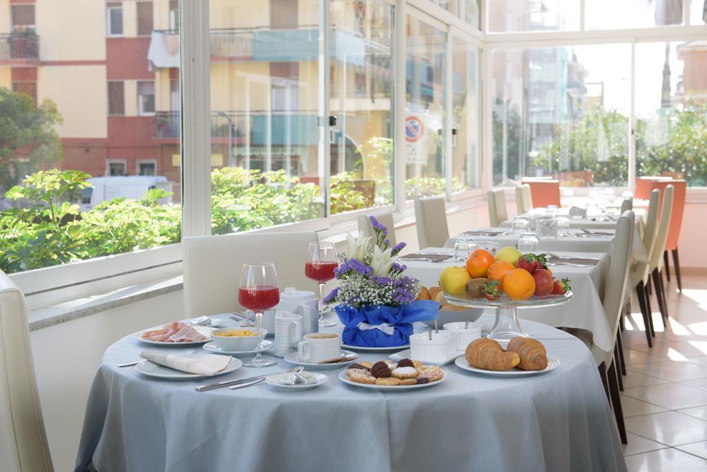 Hotel Ristorante La Marina Mhotelsgroup سان بارتولومِيو آل ما المظهر الخارجي الصورة